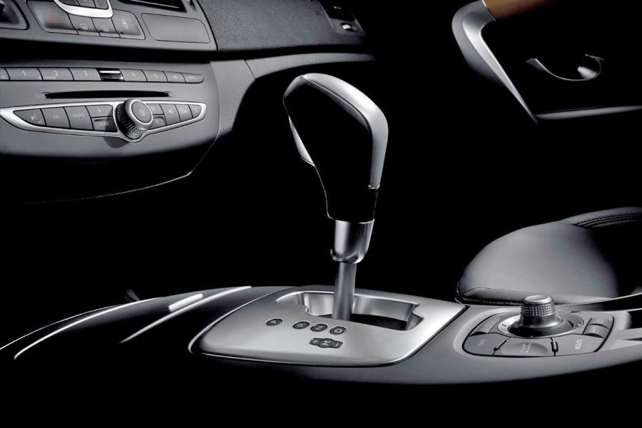  Renault Laguna III 2007 года  (фото 14 из 92)